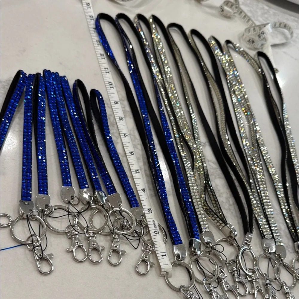Sparkling Lanyard Set in Blue and Silver